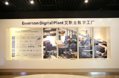 【金之快訊】堅定不移推動產業升級,著力把企業做強做優做大--自貿區金橋管理局局長、金橋管委會主任楊曄深入調研助力金橋加快經濟轉型